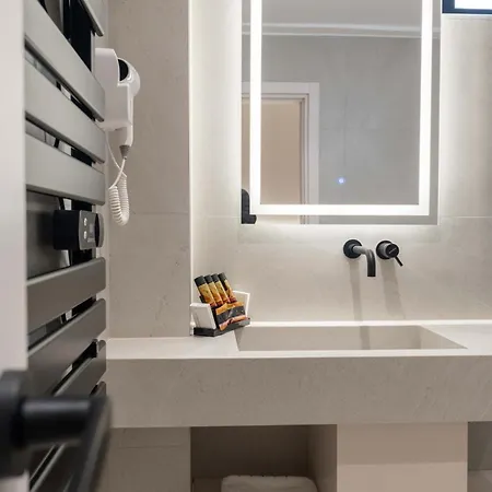 Sasso 4* Vlorë